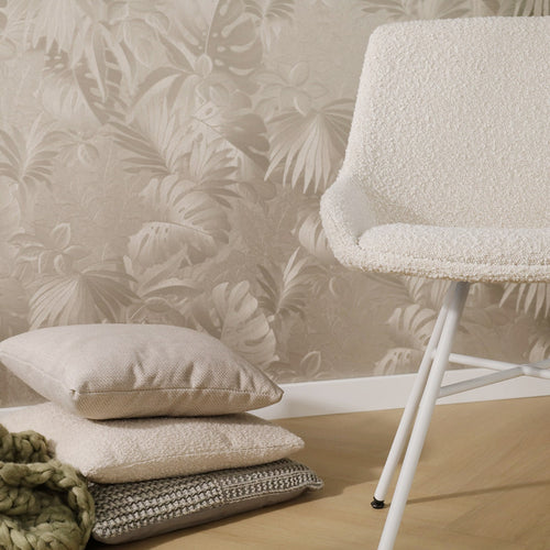 Nolon Noa-Isa Eetkamerstoel Bouclé Beige - Stof - Wit Onderstel - vtwonen shop