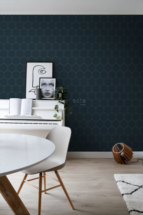 ESTAhome behang hexagon donkerblauw en goud - 53 cm x 10.05 m - 139237