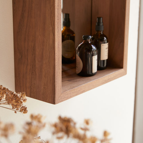 Tikamoon Notenhouten spiegel 55 x 30 cm - Bruin - vtwonen shop