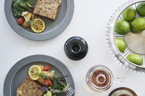 Yamazaki Keramische Luchtverfrisser Houder - Tower - Zwart - vtwonen shop