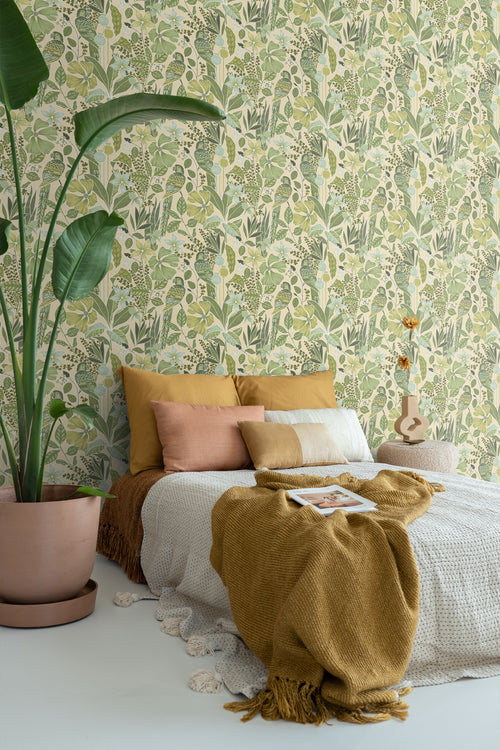ESTAhome behang tropische bloemen en paradijsvogels vergrijsd groen - 50 x 900 cm - 131157 - vtwonen shop