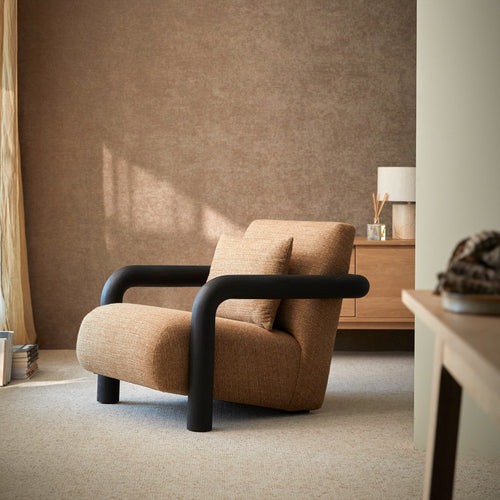 Tikamoon Lage fauteuil in massief mindihout en bruine stof - Lichtbruin