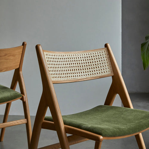 Tikamoon Stoel in massief eikenhout en groen fluweel - Groen