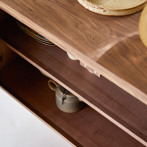 Tikamoon Buffet van massief notenhout 180 cm - Bruin