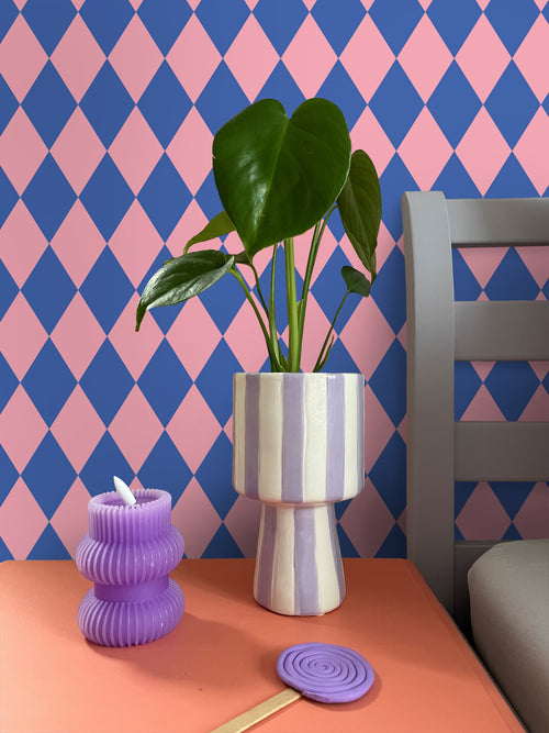 ESTAhome behang ruiten blauw en roze - 50 x 900 cm - 131601 - vtwonen shop