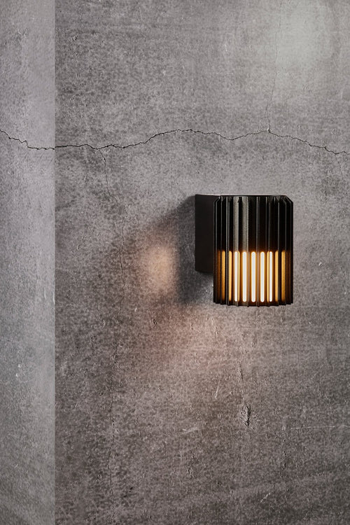 Aludra | Muur lamp | Zwart - vtwonen shop