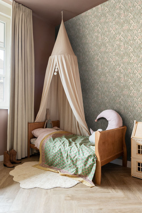 ESTAhome behang vintage bloemen in art nouveau stijl licht vergrijsd groen - 50 x 900 cm - 130969