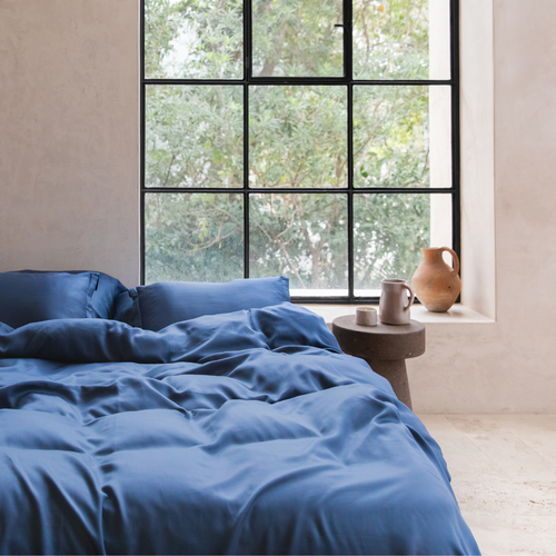 Coco & Cici - Tencel Sateen Dekbedovertrek 260 x 220 cm - 2 Persoons Beddengoed - Donker Blauw - Lyocell - Hypoallergeen & Extra Zacht - 2