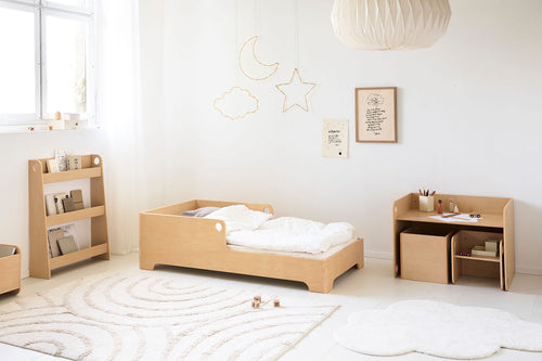 Petite Amélie Houten kindertafel met 2 stoeltjes Ellipse – Naturel – Montessori-geïnspireerd - Kindvriendelijk & Ruimtebesparend - vtwonen shop