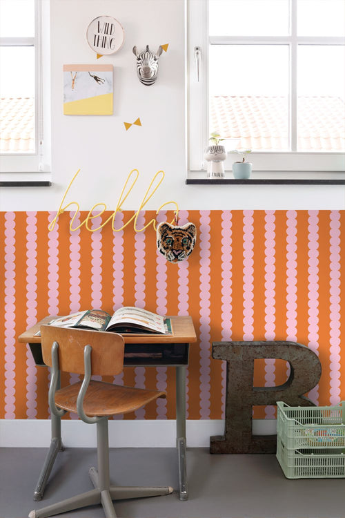 ESTAhome behang grafische print roze en oranje - 0.53 x 10.05 m - 131748