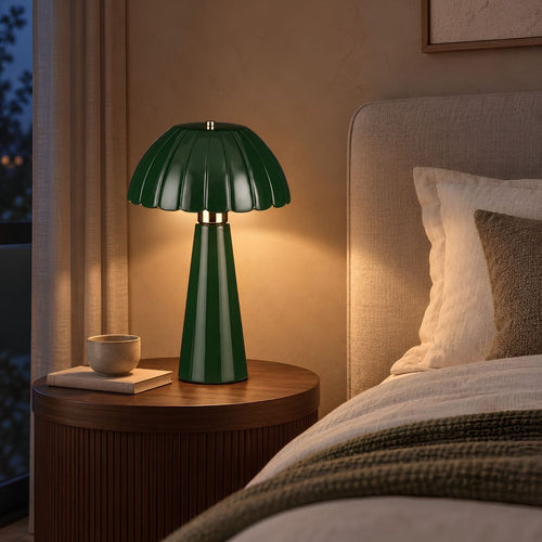 Mica Decorations Naomi Tafellamp - Ronde Tafellamp Donkergroen Keramiek met Geplooide Lampenkap - Geschikt voor E27 Lichtbron tot 60W - Afmeting H40,5