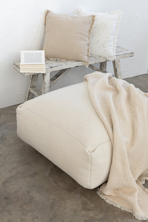 J-Line kussen Franjes Mousseline - katoen - lichtbeige