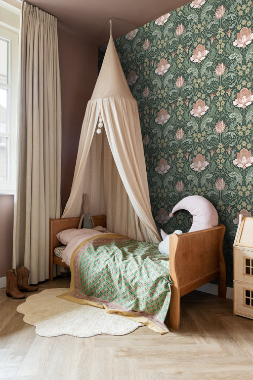 ESTAhome behang vintage bloemen in art nouveau stijl donkergroen en licht roze - 50 x 900 cm - 131081 - vtwonen shop