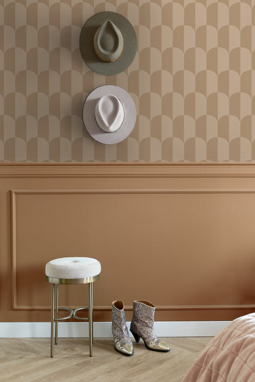 ESTAhome behang art deco bogen donker beige - 50 x 900 cm - 131233 - vtwonen shop