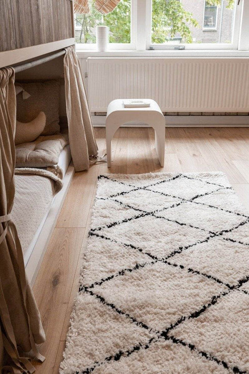 Interieur05 berber vloerkleed hoogpolig wit/zwart - scandinavisch - nea - 160 x 230 cm - vtwonen shop
