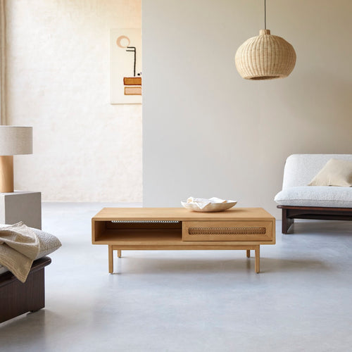 Tikamoon Luis - Massief iepenhout en rieten salontafel - Naturel - vtwonen shop