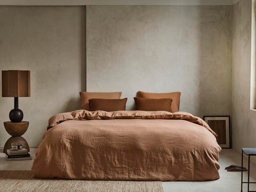 Parure housse de couette en microfibre lavée 260x240 cm BOHEME brique, par Soleil d'Ocre Parure housse de couette en microfibre lavée 260x240 cm BOHEME brique, par Soleil d'Ocre