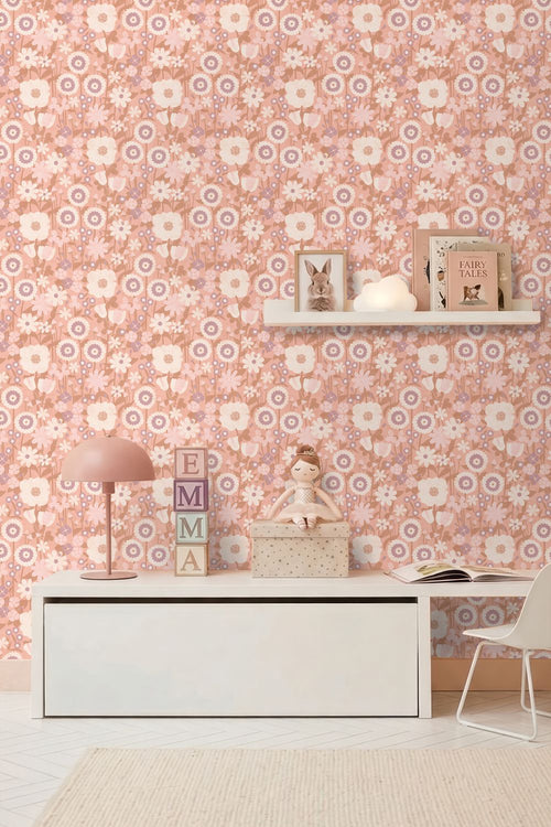 ESTAhome behang retro bloemen roze, paars en beige - 50 x 900 cm - 132159