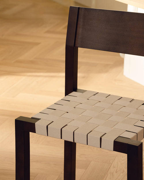 noo.ma Toli Chair - minimalistische eetkamerstoel, massief beukenhout, gevlochten katoenzitting, mat transparant afgewerkt