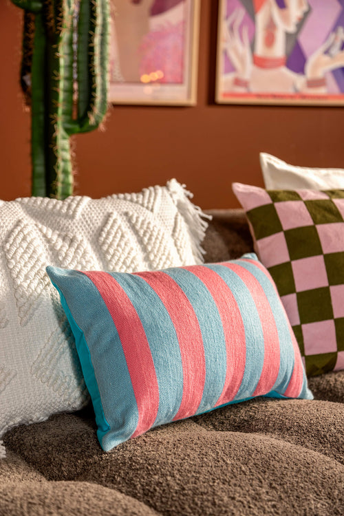 Dutch Decor sierkussen Cerise - 30x50 cm - vtwonen shop