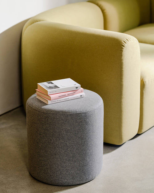 noo.ma Folk Pouf Tall - Cloud Beige Bouclé, 40 x 40 x 42 cm