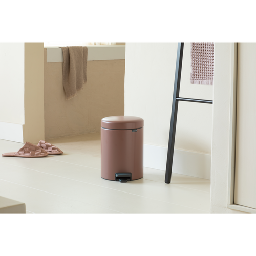 Brabantia NewIcon Pedaalemmer, 5 liter, kunststof binnenemmer - Satin Taupe