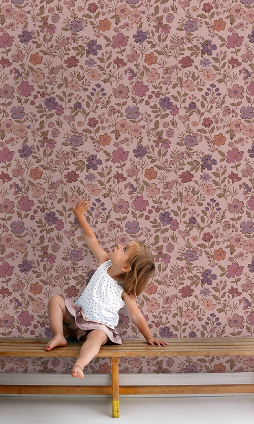 ESTAhome behang bloemetjes donker paars en roze - 50 x 900 cm - 131322