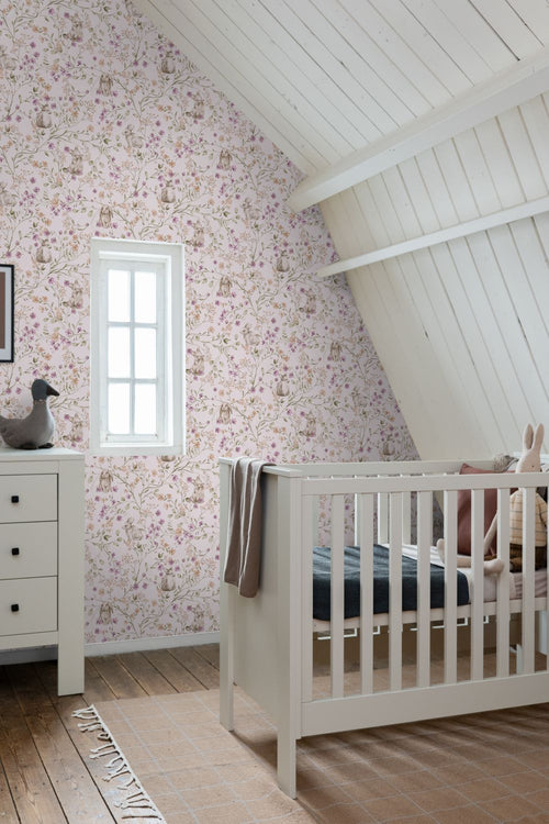 ESTAhome behang konijnen paars, groen en bruin - 50 x 900 cm - 131702