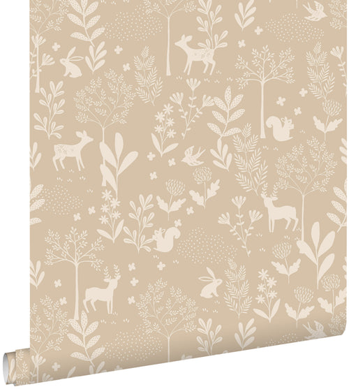 ESTAhome behang bos met bosdieren beige - 0.53 x 10.05 m - 139757 - vtwonen shop