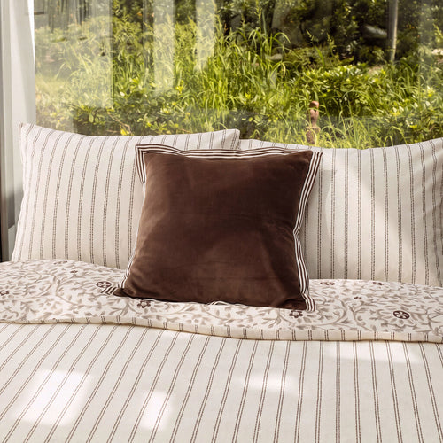 Walra - Sierkussen Deep Earth - 45x45 cm - Bruin