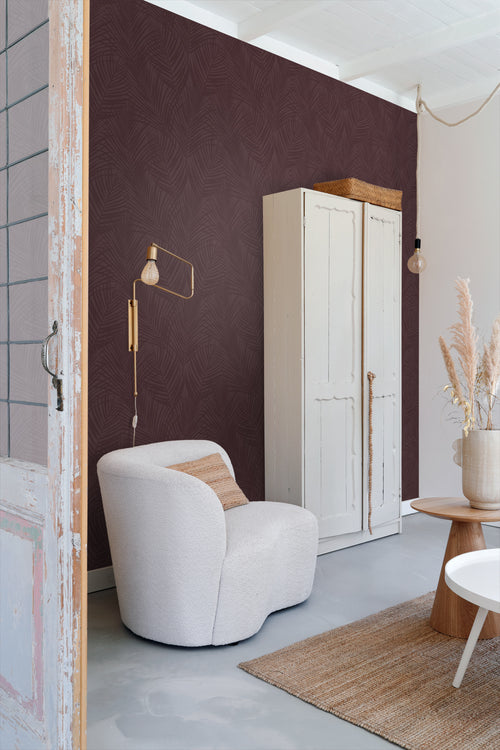 ESTAhome behang palmbladeren aubergine paars - 50 x 900 cm - 131217 - vtwonen shop