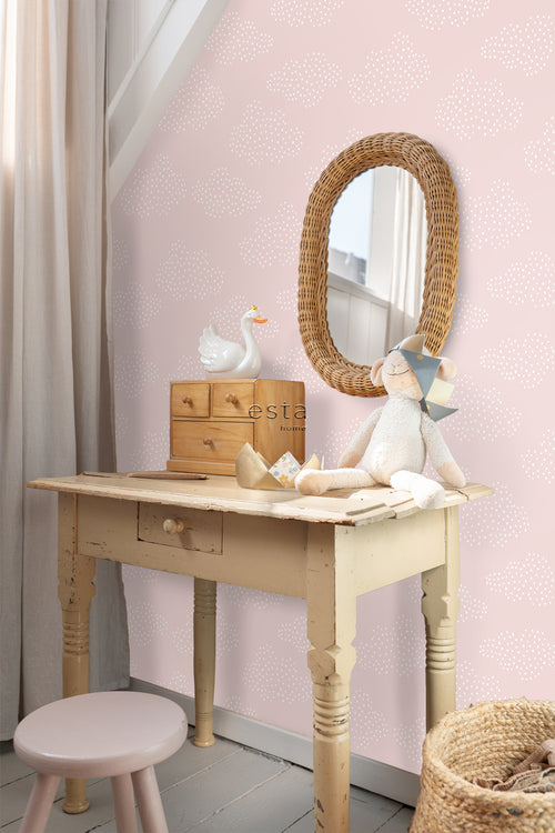 ESTAhome behang wolkjes zacht roze - 50 x 900 cm - 139516
