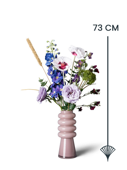 Madame Fleurie Table d'Hôtes Boeket – Luxe Zijden bloemen Delphinium, Olijf & Seringen – Zonder Vaas - 12cm x 29,5cm