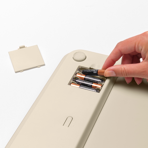 Brabantia ReNew Digitale personenweegschaal, op batterijen - Soft Beige