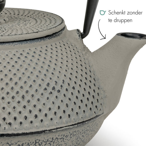 Bredemeijer - Gietijzeren theepot Jang - 0,8 liter - Betongrijs - Met filter - vtwonen shop