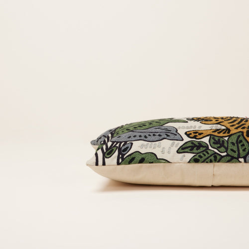 Madura Kussenovertrek Tigris ivoor 28x47 cm