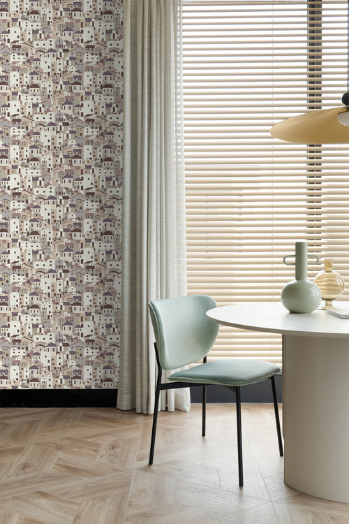 ESTAhome behang mediterrane huisjes beige en grijs - 50 x 900 cm - 139622 - vtwonen shop