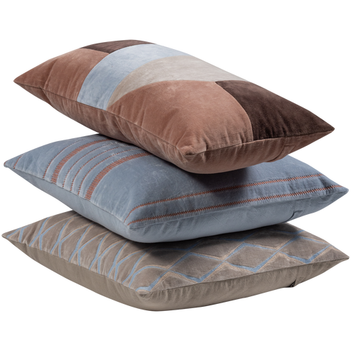 WOOOD kussens Laon - Velvet stof - Naturel/Blauw - Set Van 3 - vtwonen shop