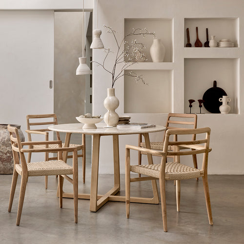 Raw Materials Verano teakhouten stoel met armleuning