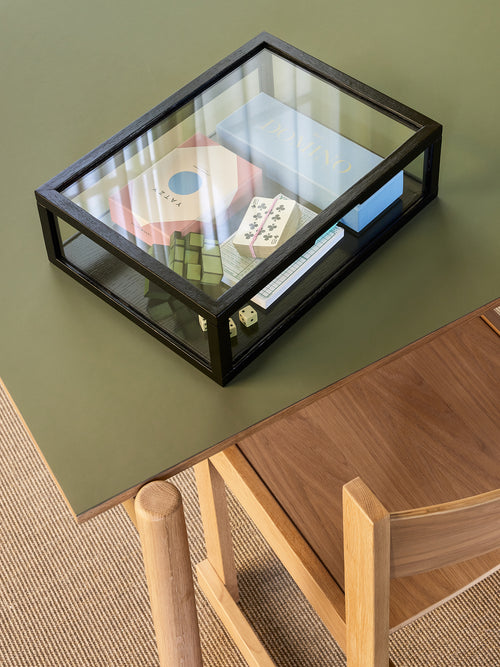 Hübsch doos View Display - essenfineer/essenhout/glas/mdf - 40x30xh12cm - vtwonen shop