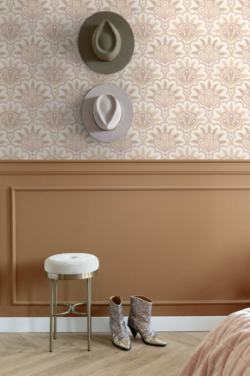 ESTAhome behang oosters barok motief beige en roze - 50 x 900 cm - 131032