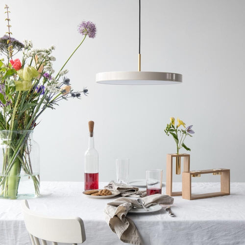 Umage Asteria Medium hanglamp pearl white - met koordset - Ø 43 cm - vtwonen shop