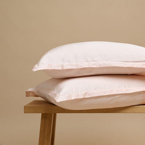 Coco & Cici - TENCEL Sateen Kussensloop Perzik Wit - 1 kussensloop 50x60
