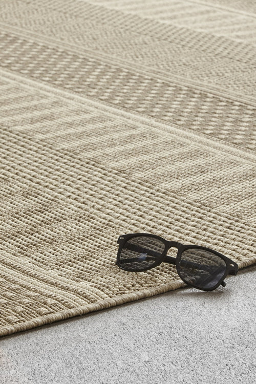 AFK Living vloerkleed Maasai - voor binnen en buiten - beige - 80 x 150 cm