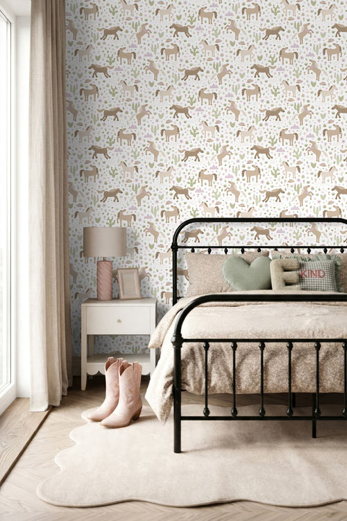 ESTAhome behang paarden bruin, groen en paars - 50 x 900 cm - 132191