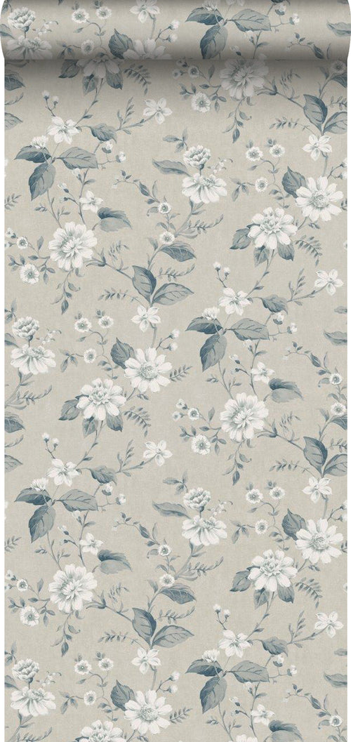 Borastapeter behang bloemen vergrijsd blauw en beige - 53 cm x 10.05 m - 660233 - vtwonen shop