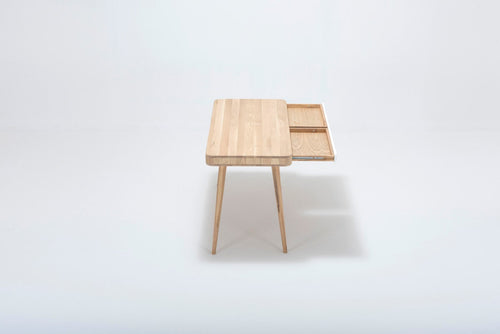 Gazzda Ena desk houten bureau whitewash - 140 x 60 cm - vtwonen shop