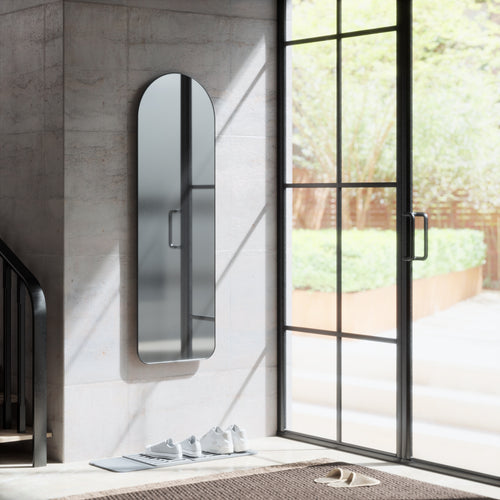 Umbra Hubba Arched spiegel van 51 x 157,5 cm