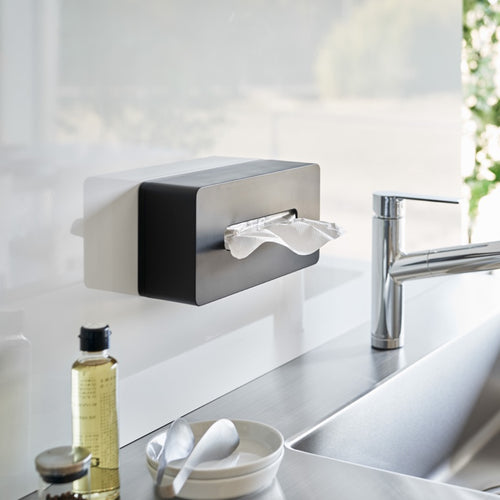 Yamazaki Zelfklevende Tissuebox - Tower - Zwart - vtwonen shop