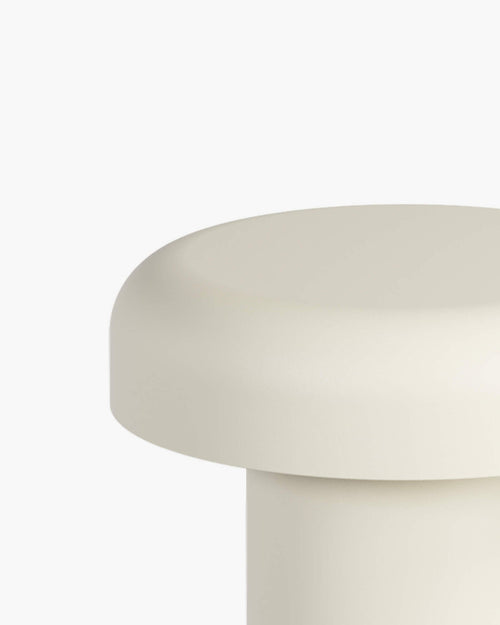 noo.ma Miko Outdoor bijzettafel - Piazza Beige, gegalvaniseerd staal, compact vierkant